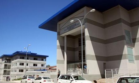 Hoy comienza juicio oral por femicidio ocurrido al interior de una notaría de Puerto Montt