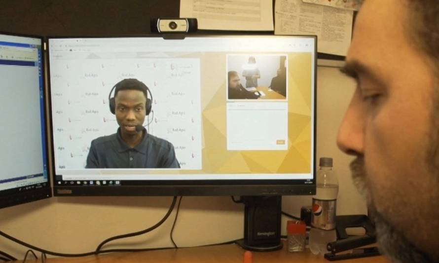Con sistema de videointerpretación Fiscalía atiende a usuarios de habla creolé, inglés y lengua de señas
