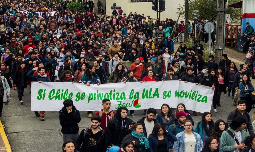 Secundarios y universitarios anuncian movilizaciones por “nulo avance” en gratuidad y fin del sexismo