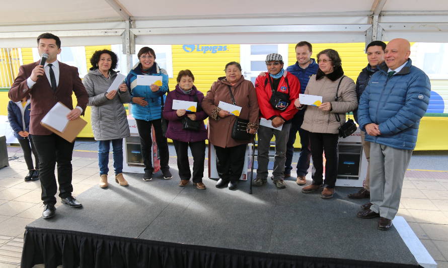 Invierno Calentito: 10 organizaciones sociales de Puerto Montt recibieron kits de calefacción 