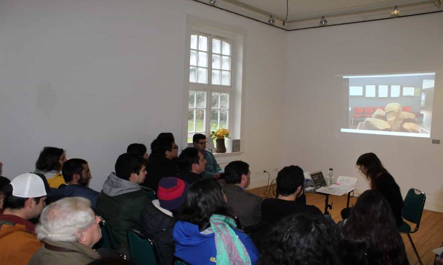 Libro sobre experiencias museográficas, territorios y comunidades fue presentado en el Museo Philippi