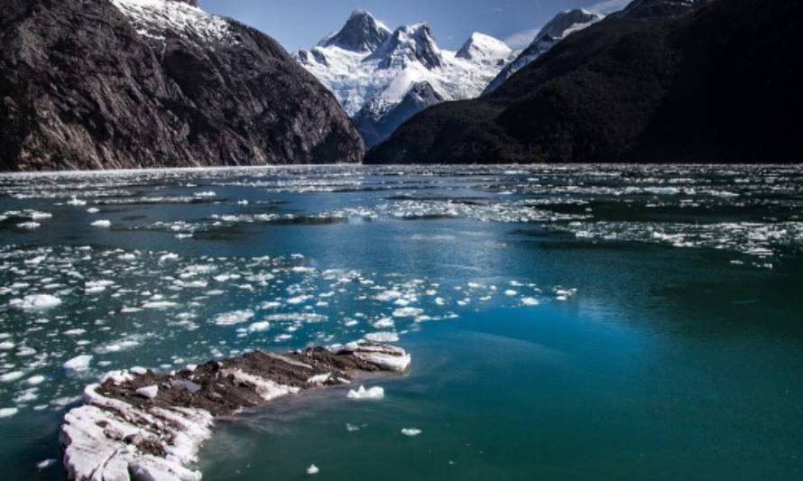 Primer estudio en su tipo en Chile analizó impactos del retroceso de glaciares 