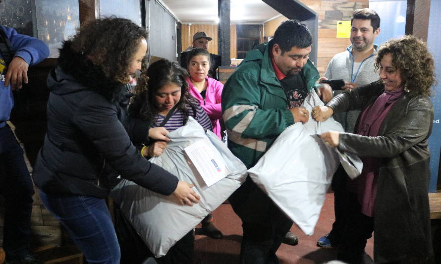 En Puerto Montt entregaron ropa de abrigo a personas en situación de calle