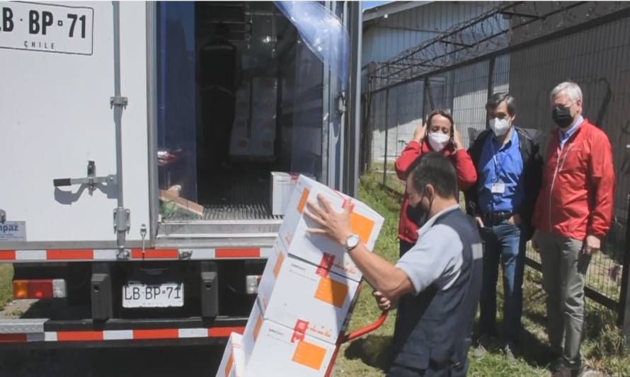 Llegaron las 86 mil 400 dosis de vacunas Sinovac 