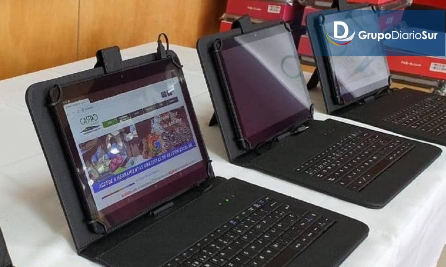 Municipio de Castro fortalece la conexión de internet en escuelas rurales 