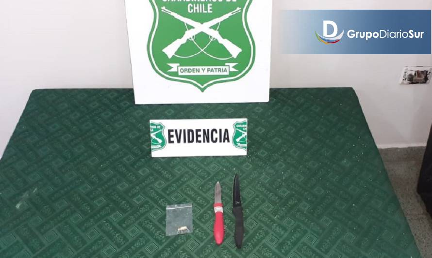 Carabineros de Osorno redujo a tiros a hombre que los atacó con arma blanca 