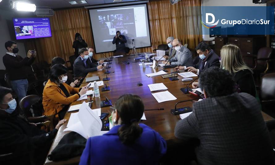 Así va la discusión del cuarto retiro en el Parlamento