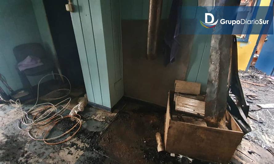 Hogar de Purranque incendiado ahora sufre robo de enseres