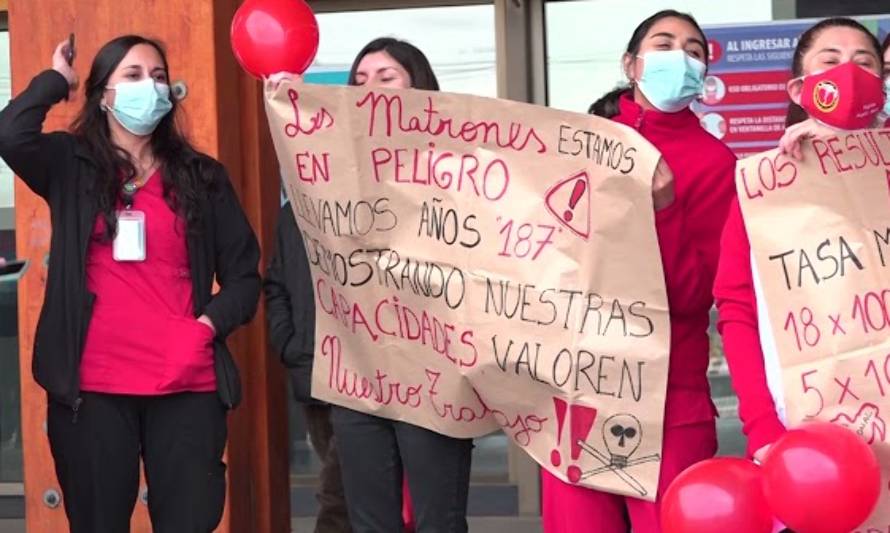 Movilización de matronas: Rechazan reforma del código sanitario en el país