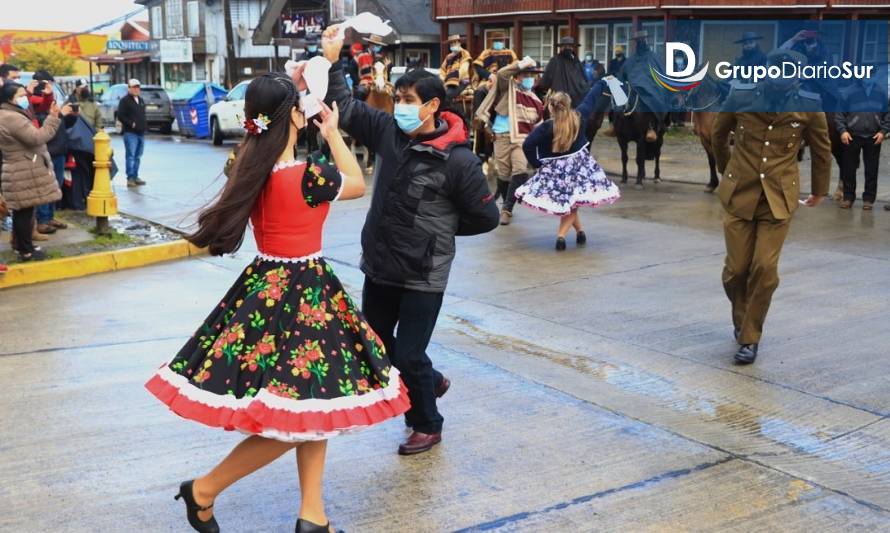 Con esquinazo la comuna de Quellón celebró aniversario patrio 