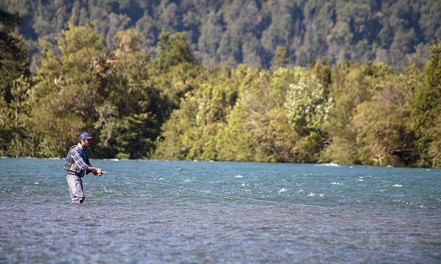 Gobierno dio inicio a la temporada de pesca recreativa en la Región de Los Lagos