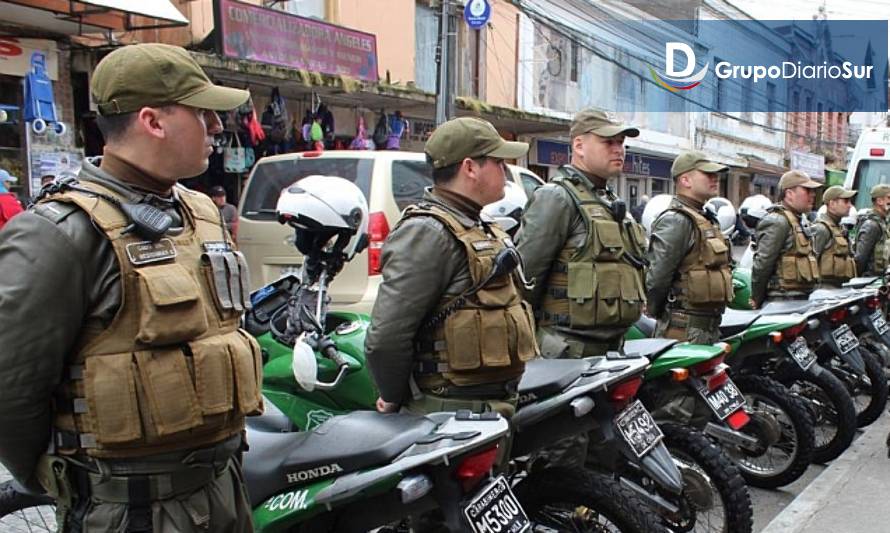 Más de dos mil controles post toque de queda realizó Carabineros