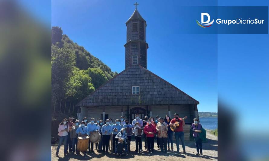 Inician trabajos de restauración de centenaria iglesia de Curaco de Vélez