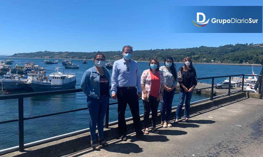 Pescadores artesanales de Los Lagos son becados por Indespa