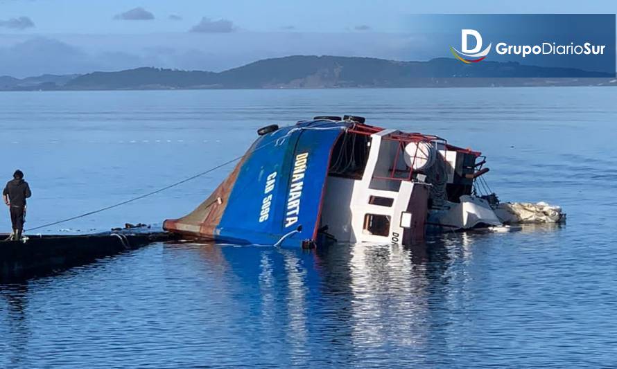 Lancha escoró sobre rampa en Isla Caguach