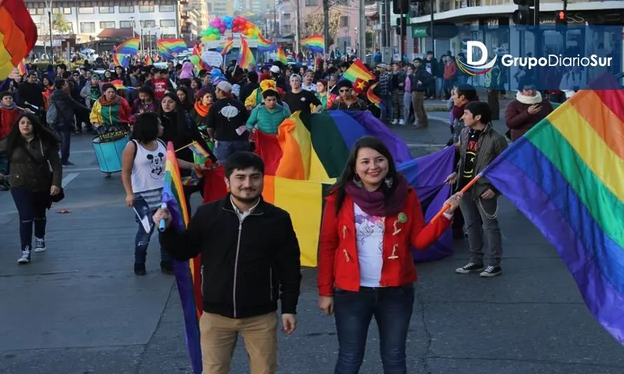 Luego de tres años vuelve la marcha del orgullo a Puerto Montt
