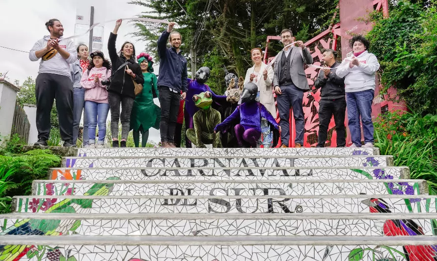 Inauguraron reposición de mosaicos en escalera Ricke de Puerto Varas