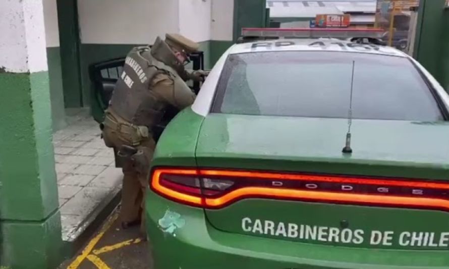 Carabineros detiene a imputado por robo en escuela en Puerto Montt