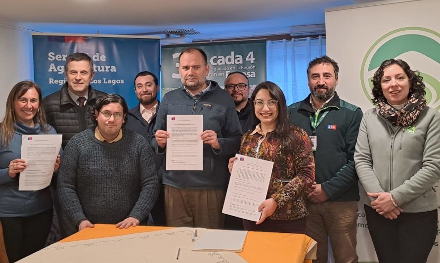 Minagri Los Lagos y Fegosa firman convenio para mejorar condiciones de comercialización de la pequeña ganadería