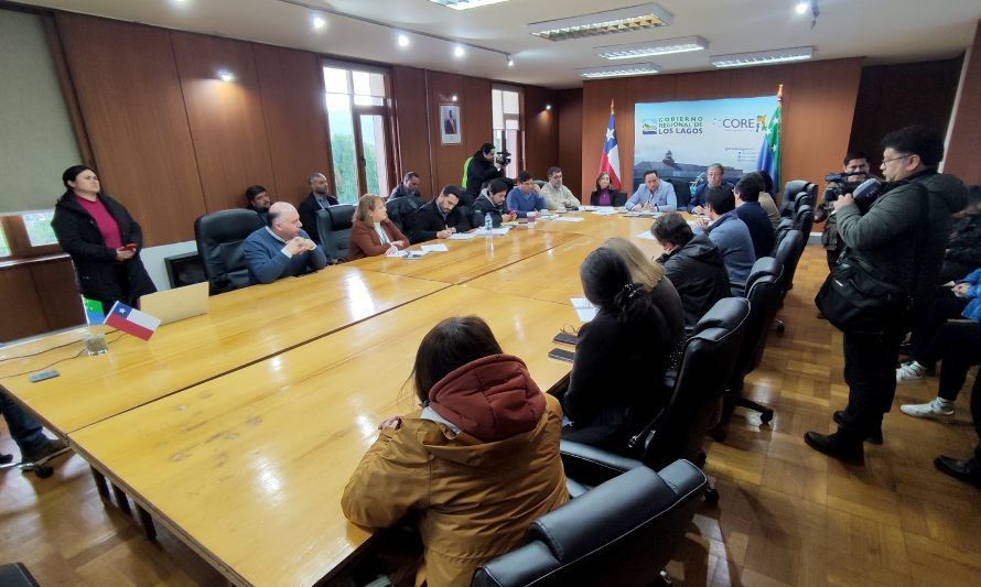 Reunión de emergencia para analizar presunta quiebra de empresa que ejecuta remodelación de calle Varas