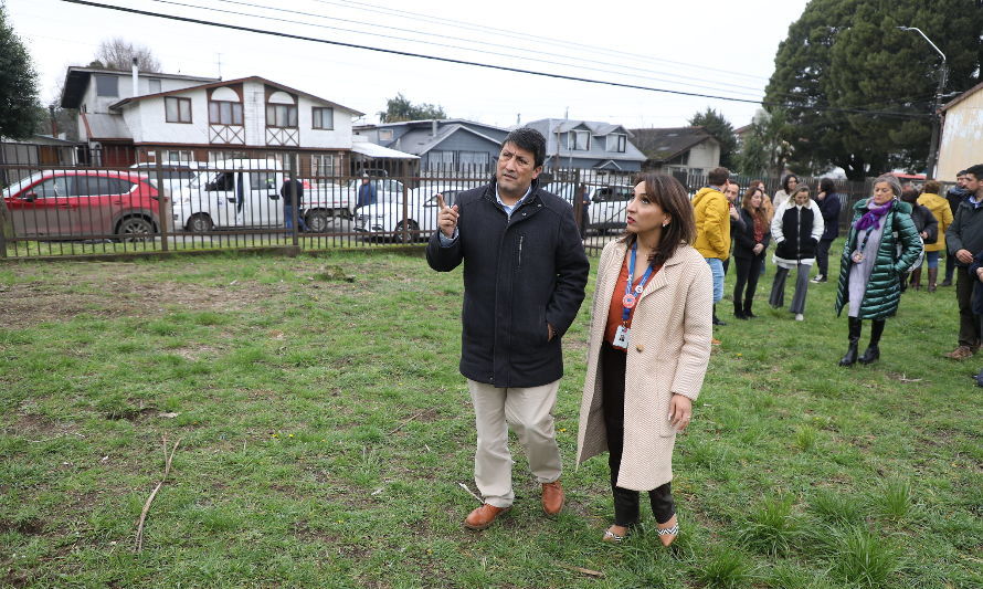 Servicio de Salud Del Reloncaví y Municipalidad de Llanquihue firman convenio con Fonasa para construir centro de diálisis