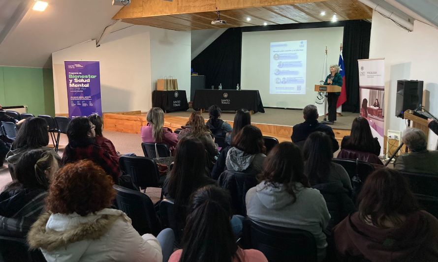 Precongreso de Psicología Santo Tomás abordó diferentes miradas sobre el suicidio