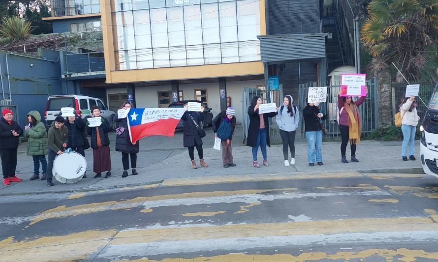 UACh sede Puerto Montt expresó preocupación por denuncias de acoso a estudiantes en barrio Pelluco