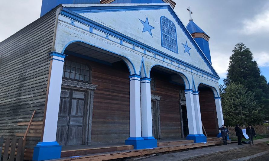 Culminan obras de emergencia que permiten mejoras en
Iglesia de Tenaún de Chiloé