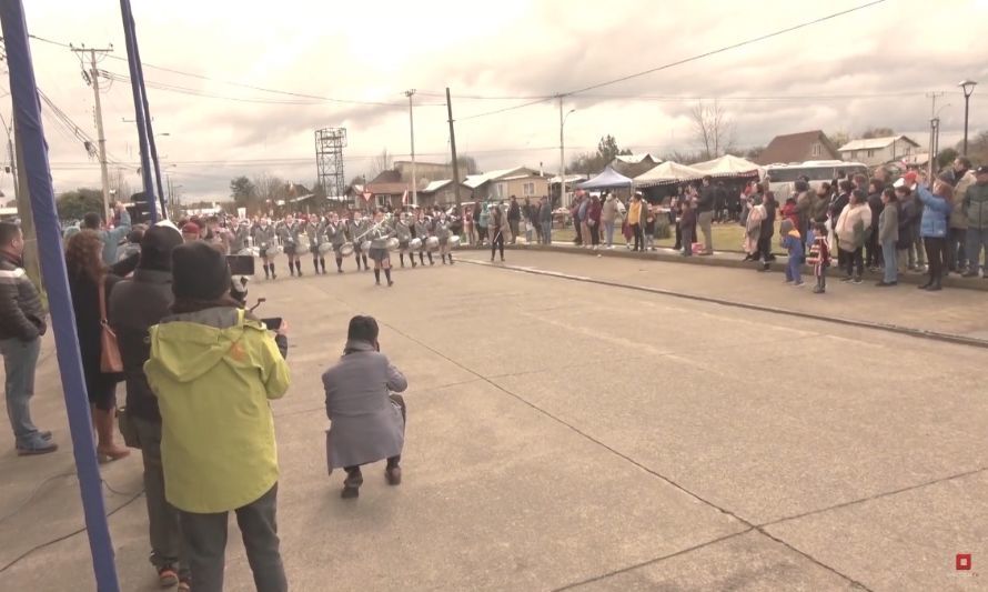 Desfile de Alerce dio el vamos a celebraciones de Fiestas Patrias cumpliendo 25 años de historia