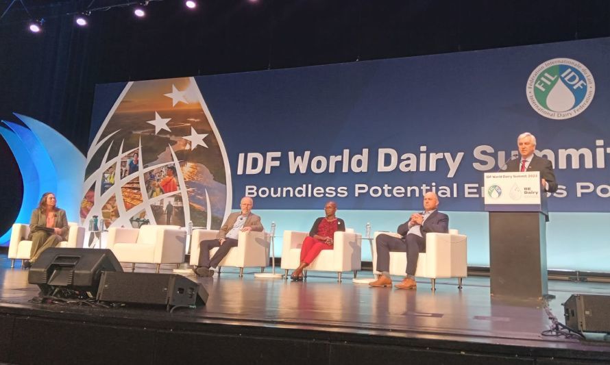 Presidente de Agrollanquihue representó a los agricultores de América en Cumbre Mundial de Lechería de la IDF 2023