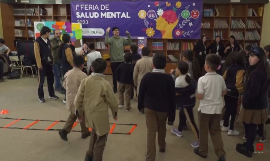 Realizan feria de salud mental en el Colegio Pumahue de Puerto Montt