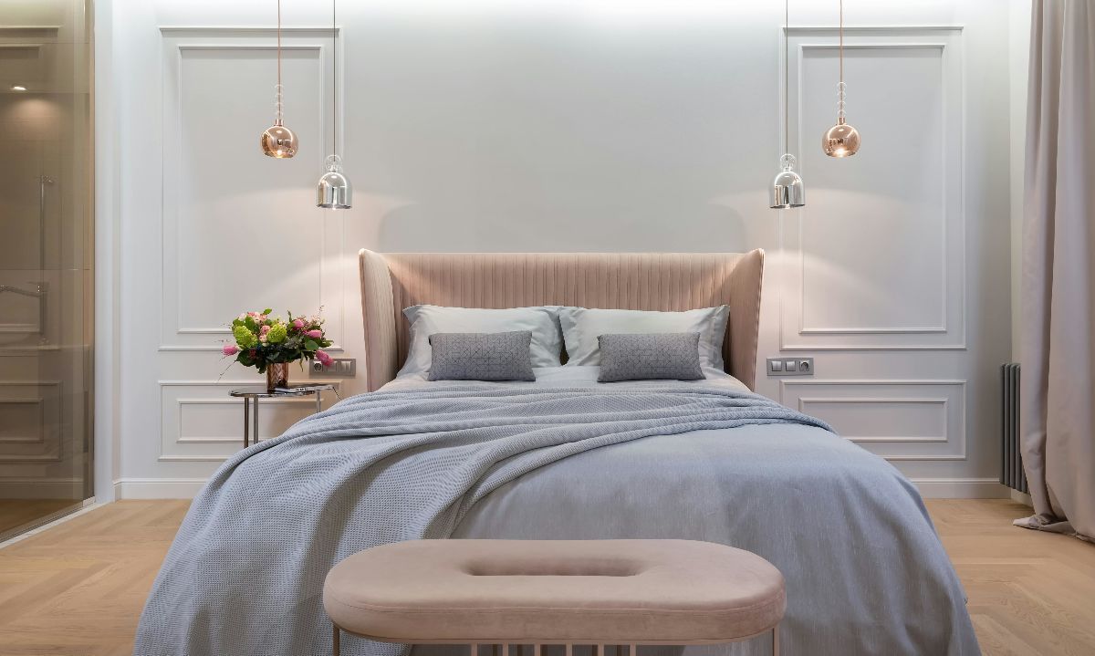 Foto de Max Vakhtbovycn: https://www.pexels.com/es-es/foto/ligero-creativo-hotel-pared-6782567/
