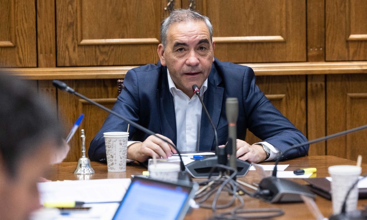 Senador Fidel Espinoza hace un llamado a rechazar nuevas ECMPO hasta que se modifique la ley 