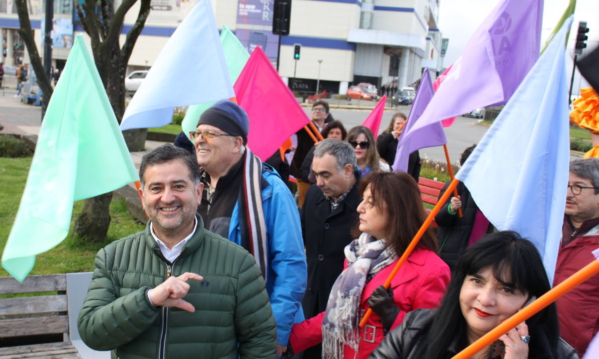 Cozut Vásquez inscribe candidatura independiente a alcalde por Puerto Montt