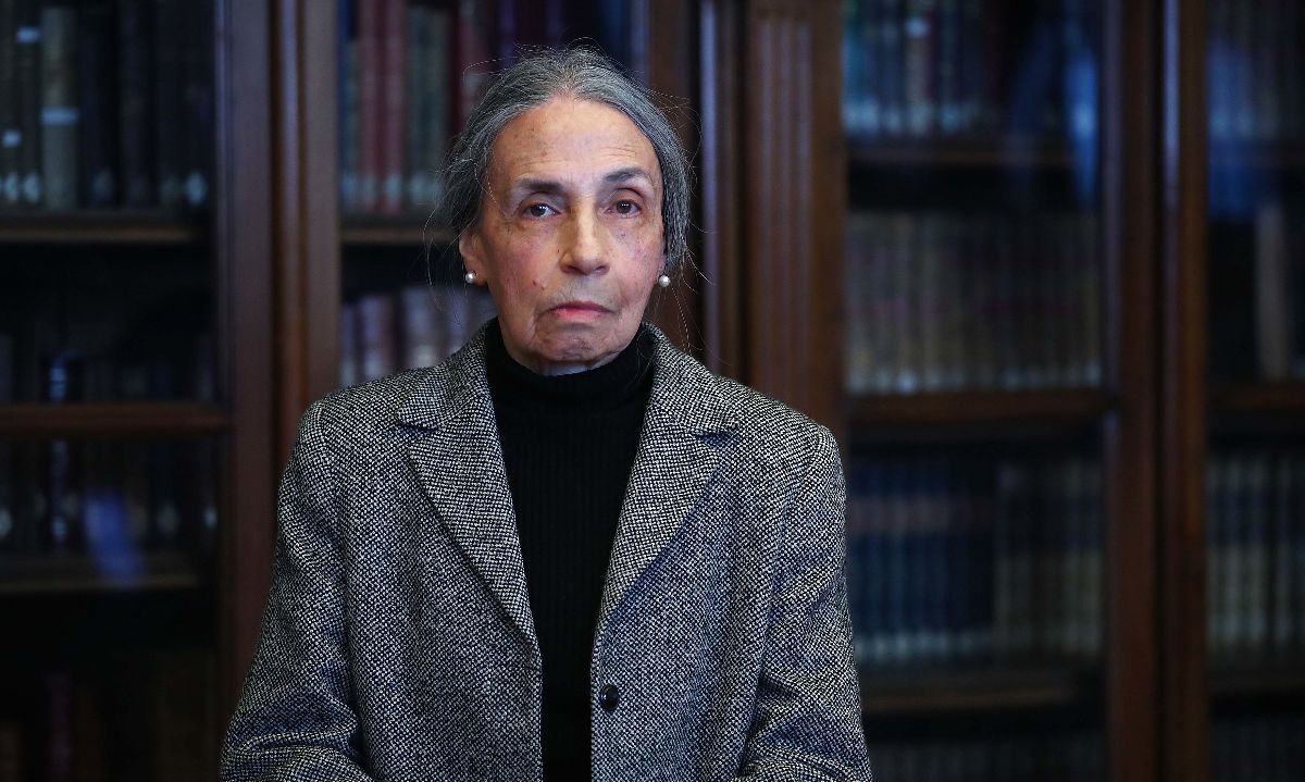 Elvira Hernández es la segunda poeta chilena en recibir el Premio Nacional de Literatura 2024