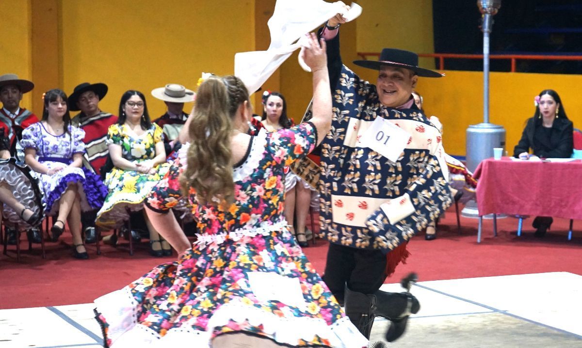 Puerto Montt ganó tercer Campeonato Regional de Cueca organizado por la CONFUSAM