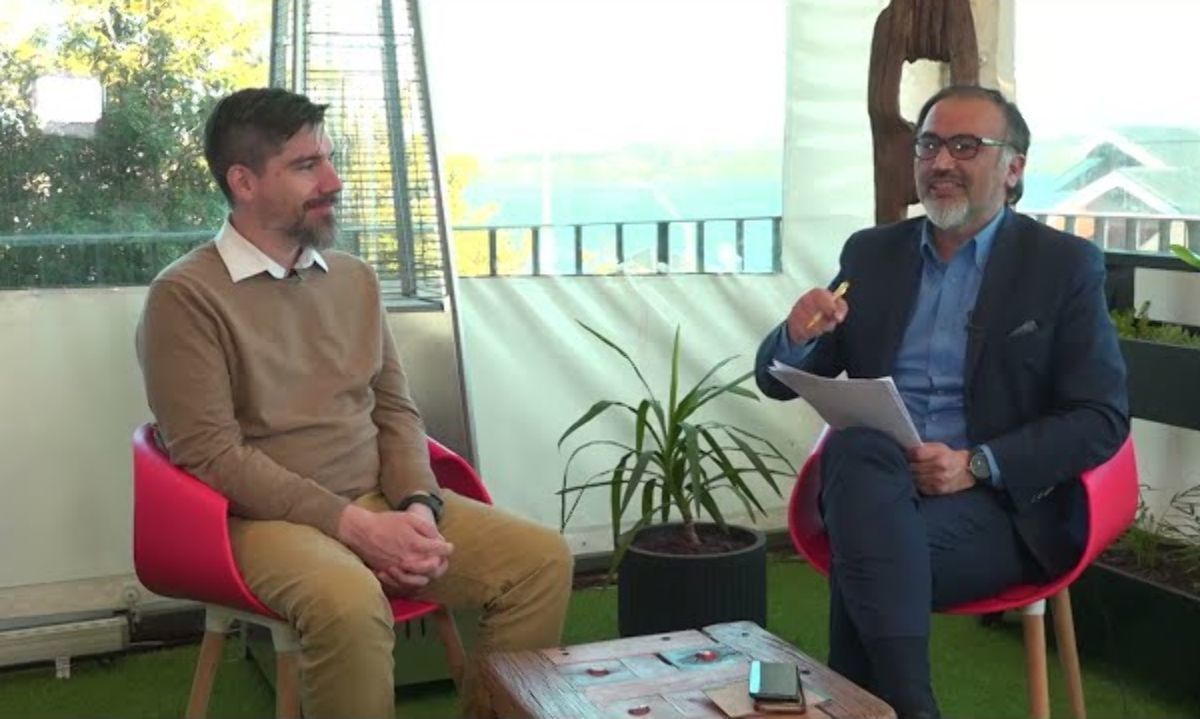 Gastón Serralta: "La sustentabilidad de los medios pasa por desaprender y adaptarse al cambio"
