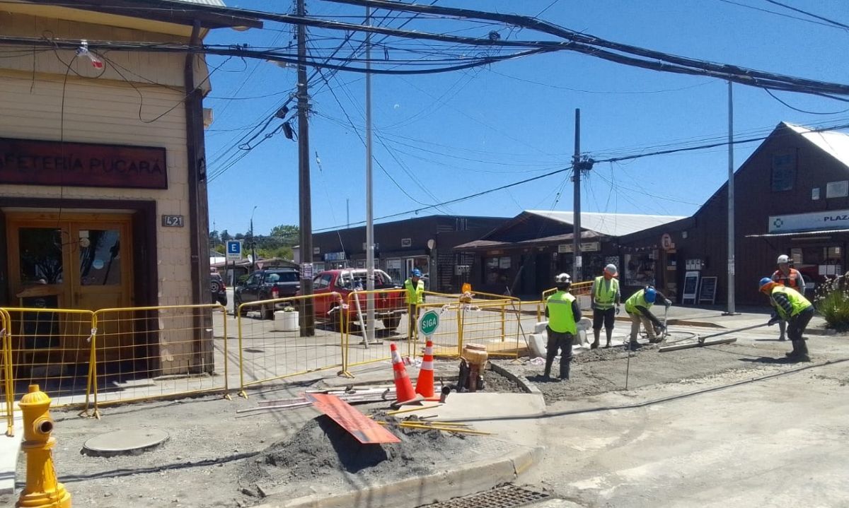 Conectarán último tramo de red renovada de agua potable en la zona centro de Llanquihue