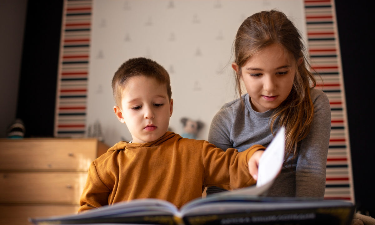 Programa 'Leer es Poderoso' llega a Los Lagos para reforzar lectoescritura en niños vulnerables