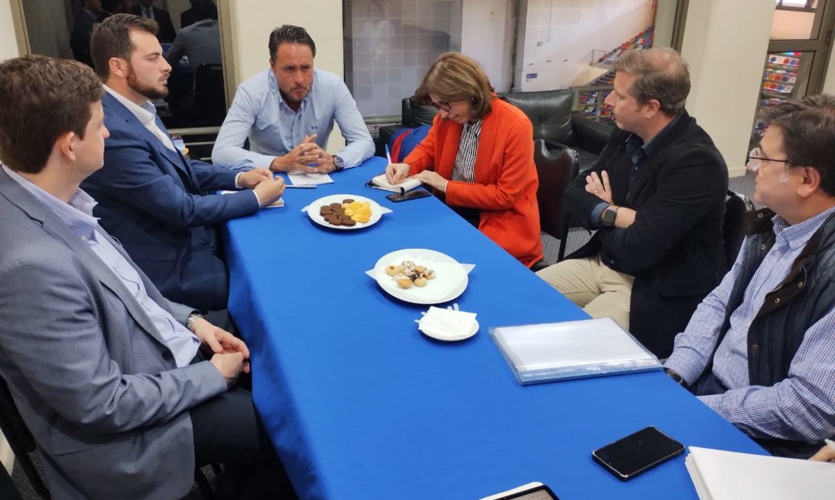 Alcalde busca alianza estratégica para modernizar el terminal de buses de Puerto Montt