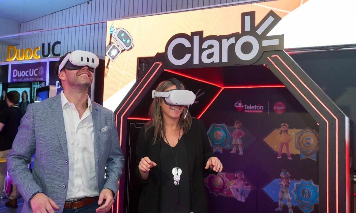 Tecnología que permite realizar acciones por movimiento ocular y rehabilitación virtual son parte de Congreso Futuro