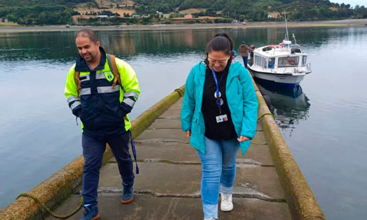 SAMU Chiloé realiza primera visita a las islas Butachauques para fortalecer coordinación en salud
