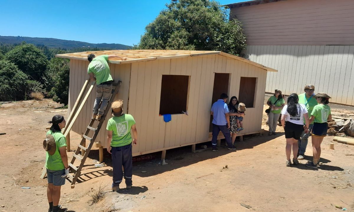 Más de 250 estudiantes de Santo Tomás Puerto Montt participan en los Trabajos Voluntarios de Verano en Tomé