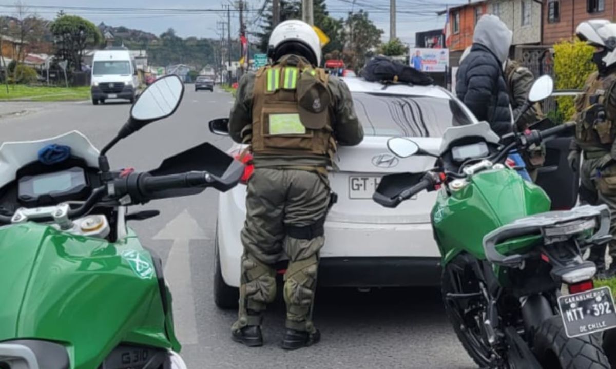 Capturan en Alerce Histórico a prófugo de la justicia con tres órdenes de aprehensión vigente