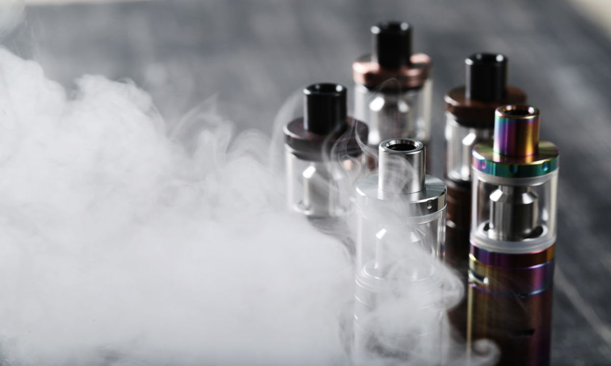 ¿Son los vapeadores eficaces para evitar o dejar de fumar?