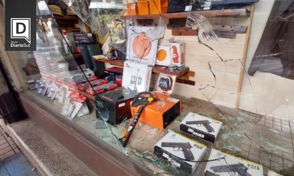 Carabineros captura a dos antisociales por robo de armas en Osorno