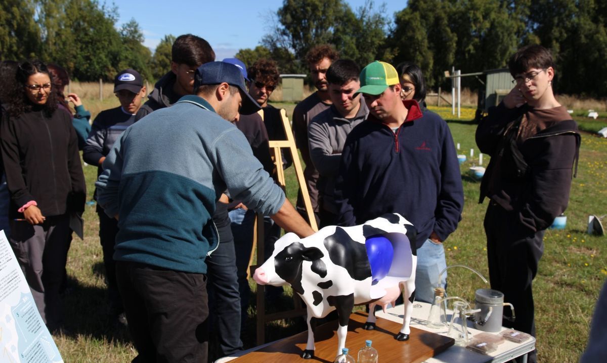 Muestran avances de ganadería sostenible, biotecnología y alimentos a futuros profesionales del agro 