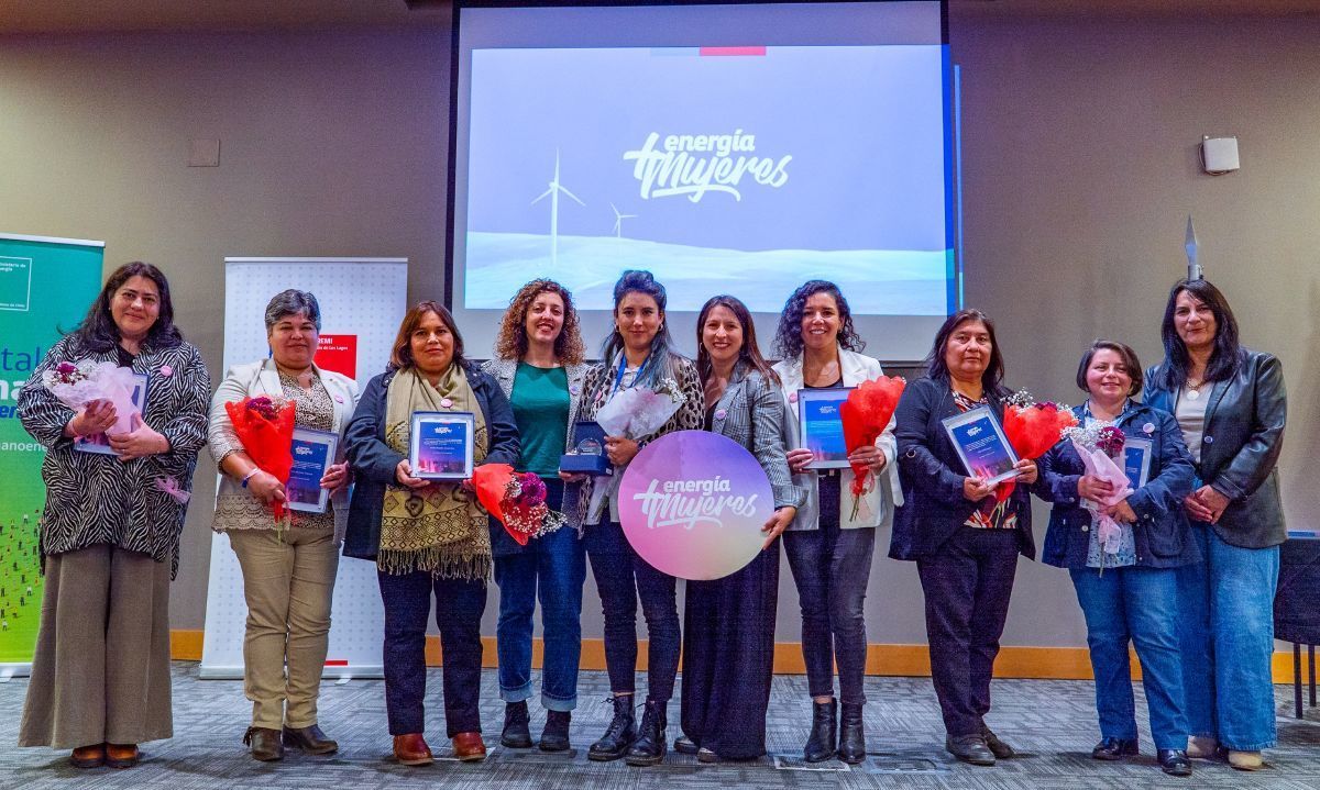Siete mujeres fueron reconocidas por su trayectoria y contribución en la industria energética de la región