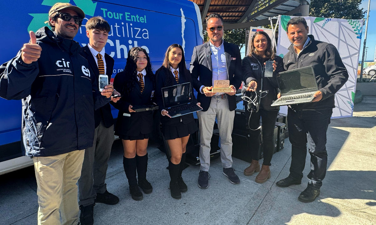 Entel lanza en Puerto Montt su gira nacional de reciclaje electrónico Reutiliza x Chile