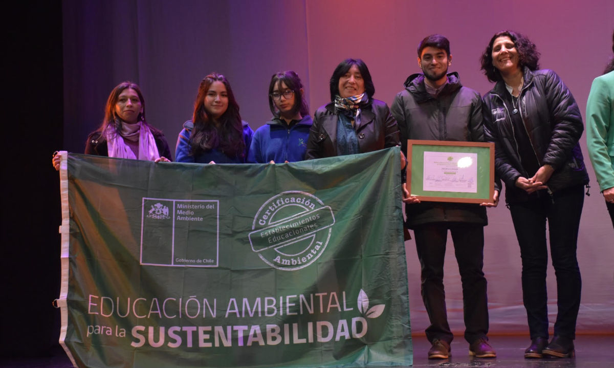 Abren postulaciones para la certificación ambiental de establecimientos educacionales
